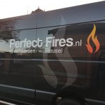 Perfect Fires busbestickering zijkant