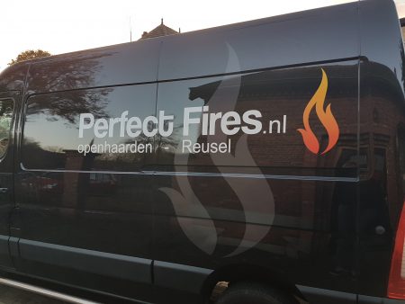 Perfect Fires busbestickering zijkant